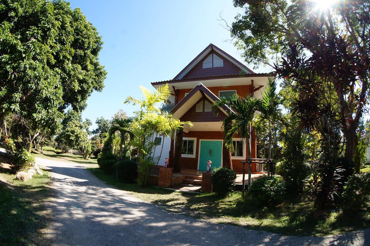 The Teak Resort Chiangdao Чіанґдау Екстер'єр фото